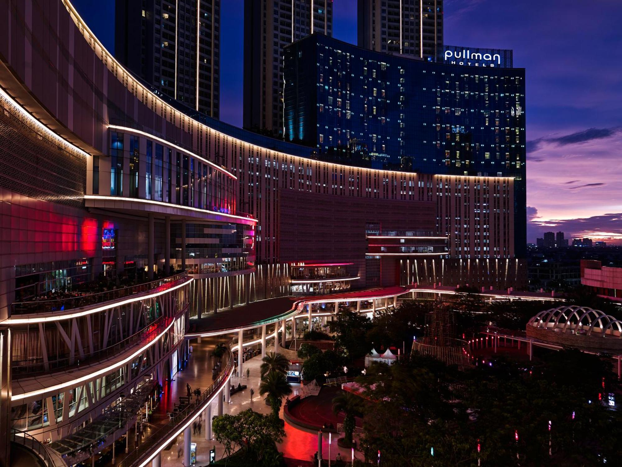 Pullman Jakarta Central Park Экстерьер фото Pullman Hotel, Hanoi
