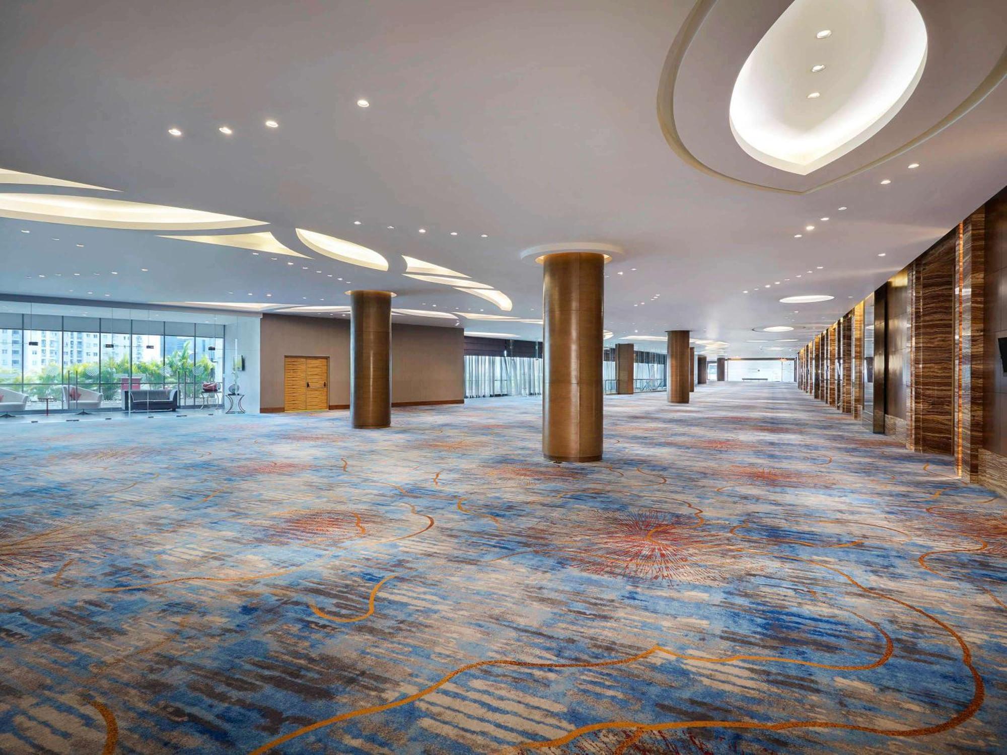 Pullman Jakarta Central Park Экстерьер фото The interior of the National Convention Centre