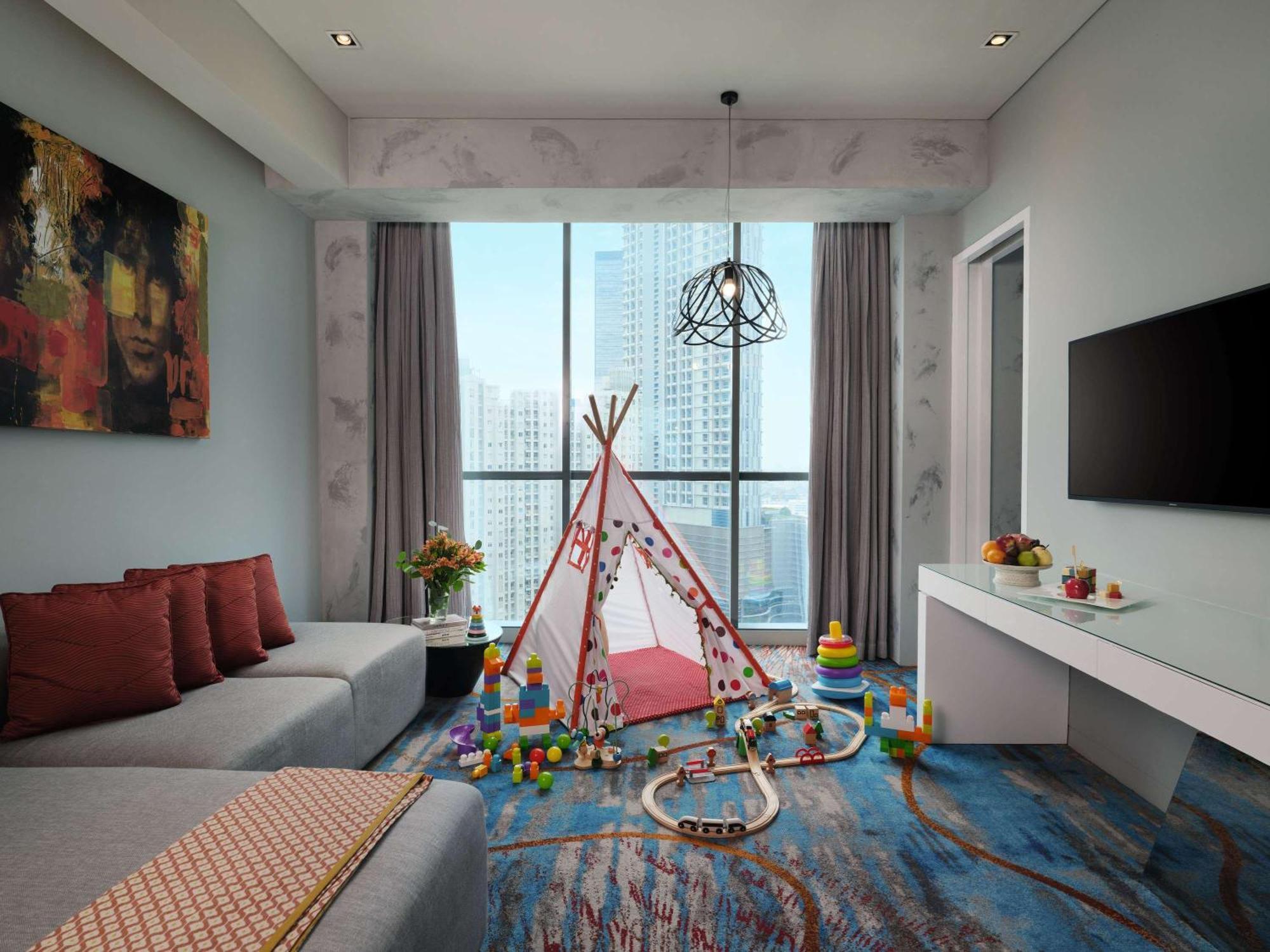 Pullman Jakarta Central Park Экстерьер фото